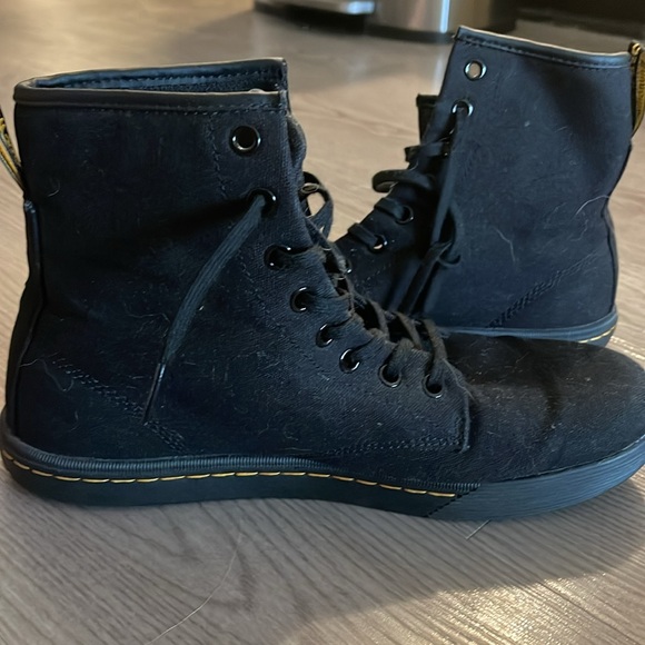 Women’s Doc Marten canvas high tops. Great condition. - Picture 4 of 4